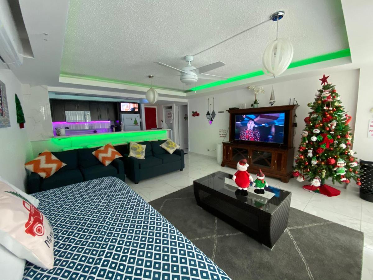 Ocean View apt on Isla Verde in a 14th floor San Juan Buitenkant foto