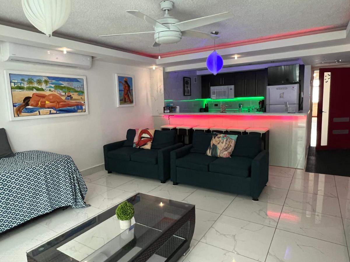 Ocean View apt on Isla Verde in a 14th floor San Juan Buitenkant foto