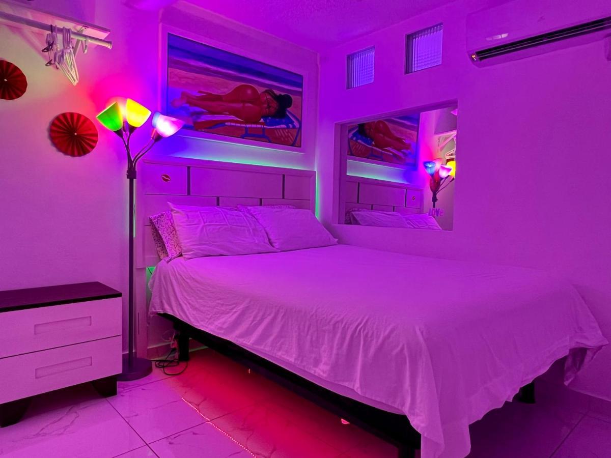 Ocean View apt on Isla Verde in a 14th floor San Juan Buitenkant foto