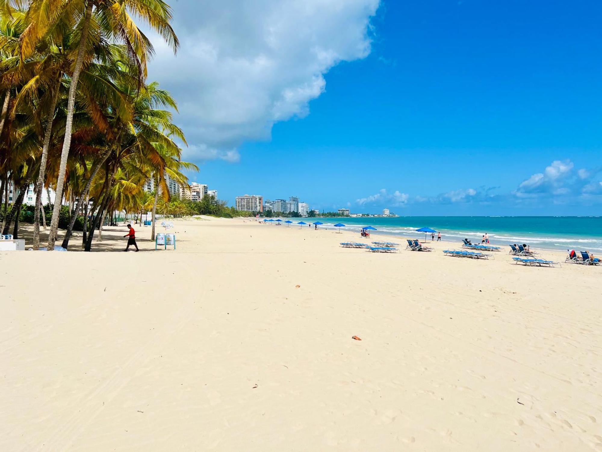 Ocean View apt on Isla Verde in a 14th floor San Juan Buitenkant foto