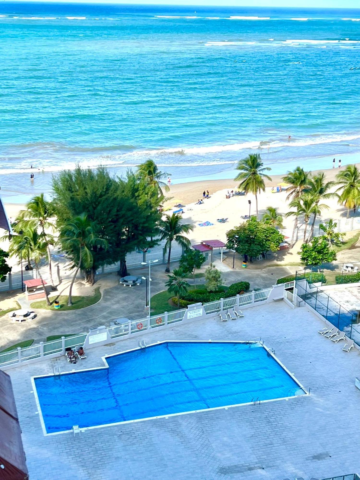 Ocean View apt on Isla Verde in a 14th floor San Juan Buitenkant foto