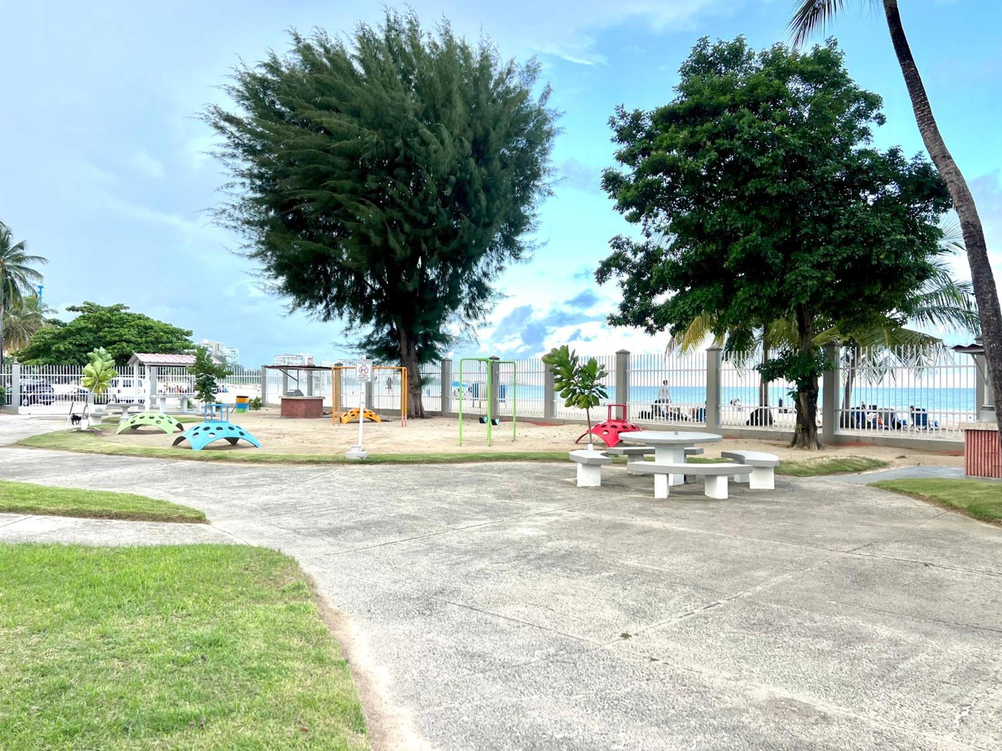 Ocean View apt on Isla Verde in a 14th floor San Juan Buitenkant foto