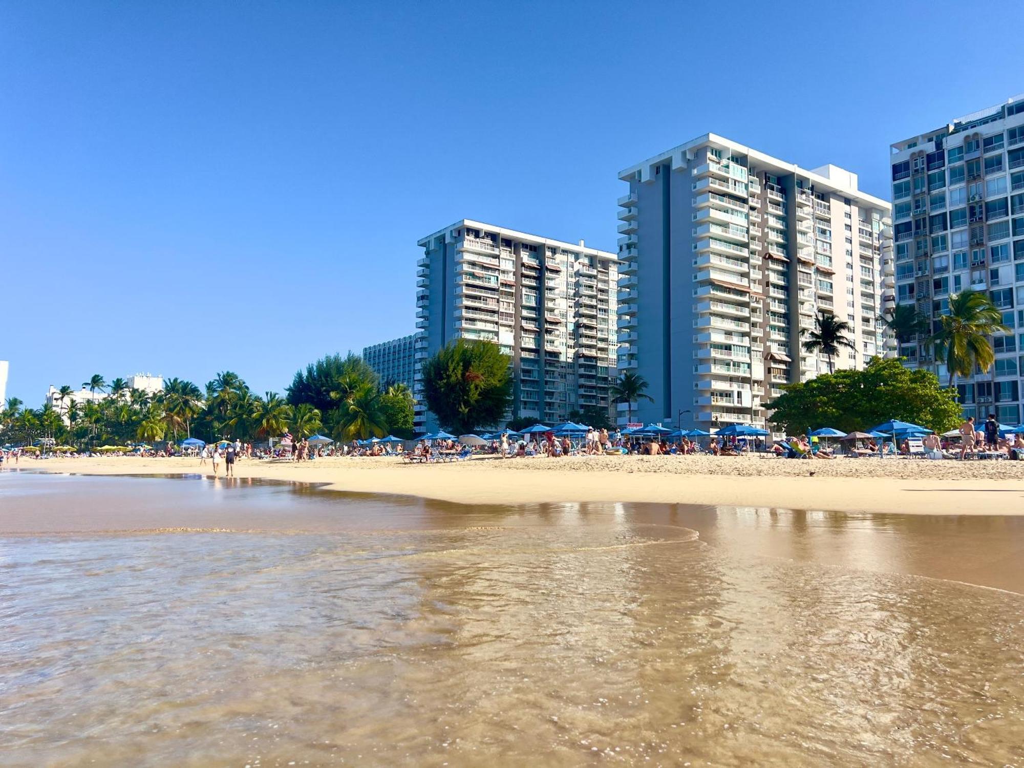 Ocean View apt on Isla Verde in a 14th floor San Juan Buitenkant foto